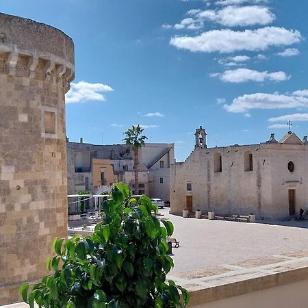 מרטאנו Casa Vacanze Fronte Castello מראה חיצוני תמונה
